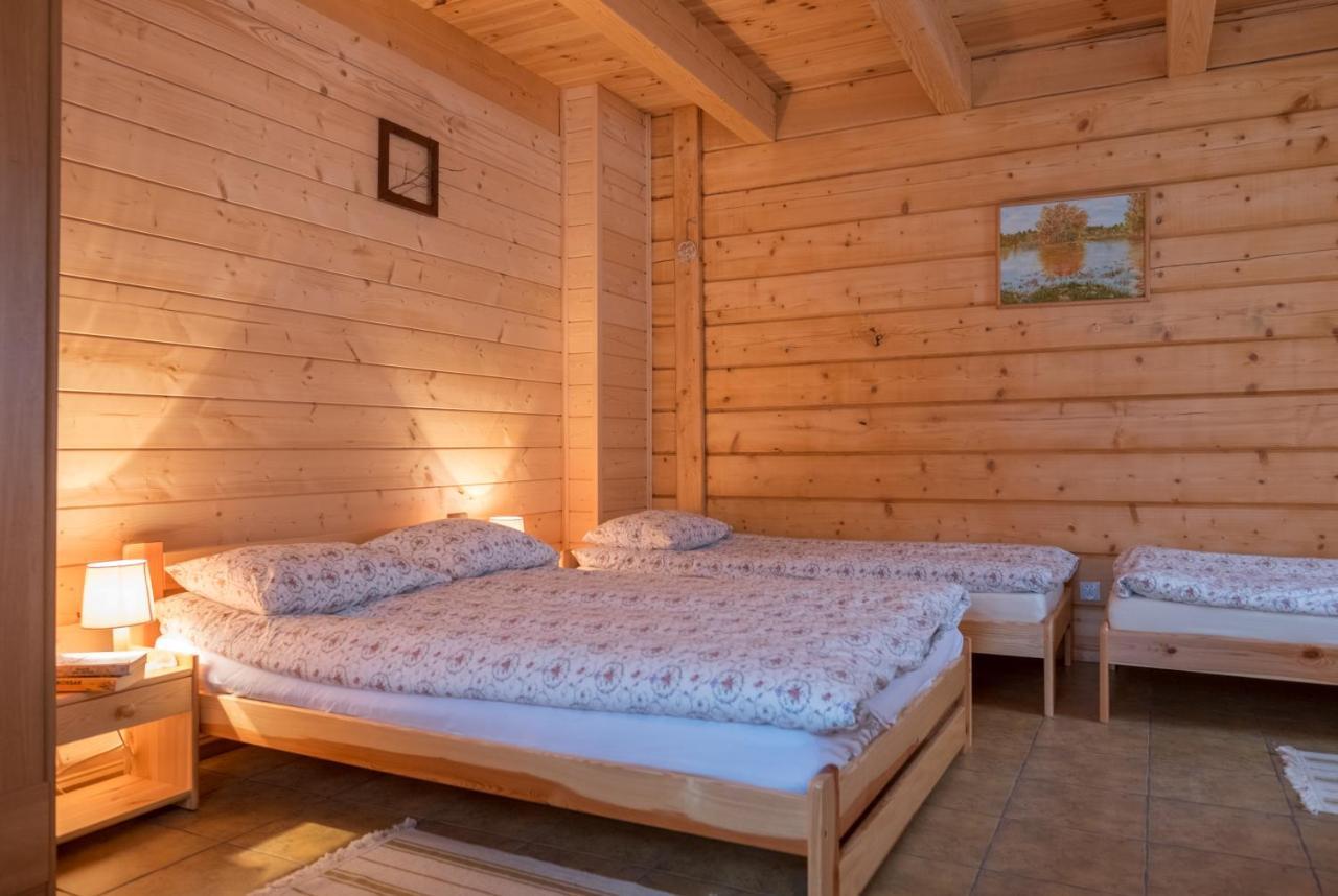 Miodowa Kolonia Bed and Breakfast Białowieża Buitenkant foto